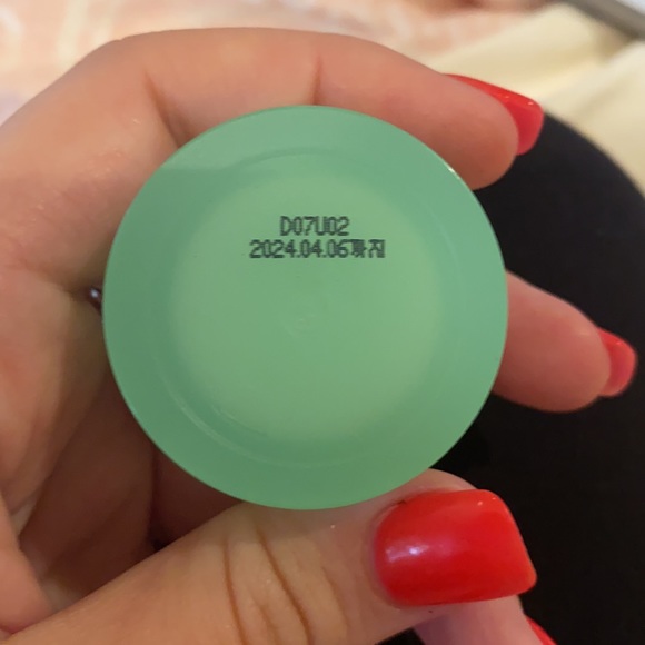 Clean it Zero Pore Clarifying Cleansing Balm - Picture 8 of 10
